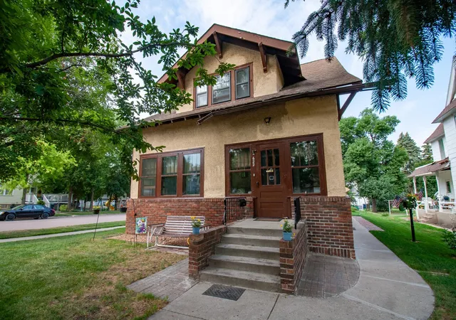 Photo 1 of Single family home for sale at 622 S Union Ave, Fergus Falls, MN 56537 | MLS# 7127458 | Listing updated on 2026-09-17