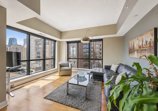 Photo 1 of Condo for sale at 100 3rd Avenue S #1006, Minneapolis, MN 55401 | MLS# 7127619 | Listing updated on 2026-09-16