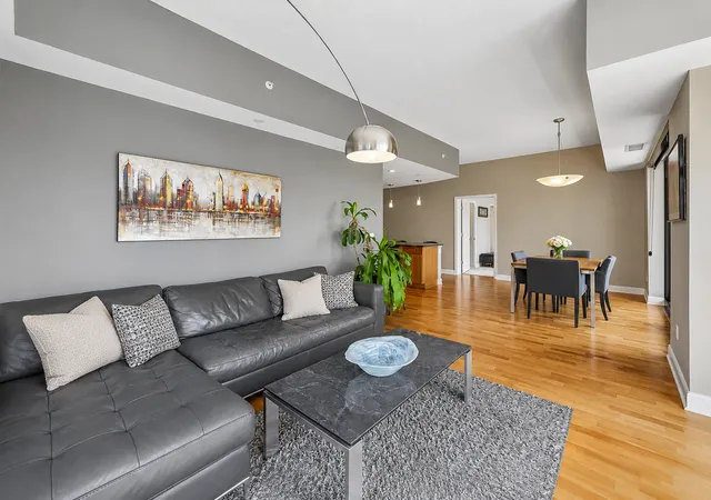 Photo 3 of Condo for sale at 100 3rd Avenue S #1006, Minneapolis, MN 55401 | MLS# 7127619 | Listing updated on 2026-09-16