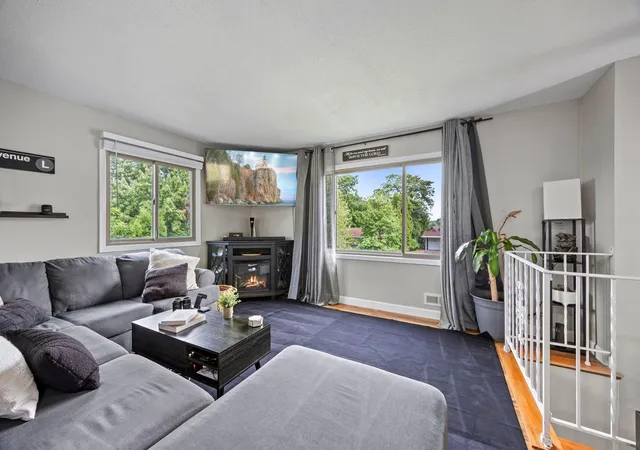 Photo 4 of Sale Pending at 1264 Hathaway Ln NE, Minneapolis, MN 55432 | MLS# 7127789 | Listing updated on 2026-09-21