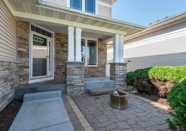 Photo 1 of Single family home for sale at 1511 Pembroke Pass, Chanhassen, MN 55317 | MLS# 7128007 | Listing updated on 2026-09-16