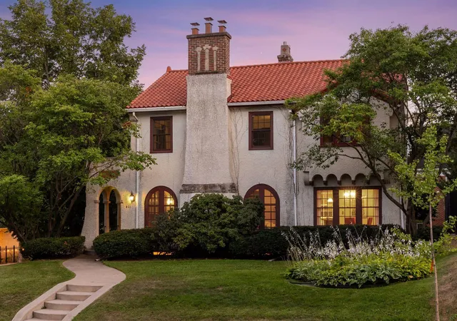 Photo 3 of Single family home for sale at 401 W Minnehaha Pkwy, Minneapolis, MN 55419 | MLS# 7128479 | Listing updated on 2026-09-17
