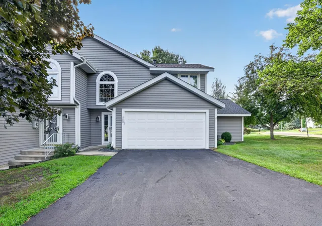 Photo 1 of Single family home for sale at 2801 Riverwood Ln Nw, Rochester, MN 55901 | MLS# 7128551 | Listing updated on 2026-09-17