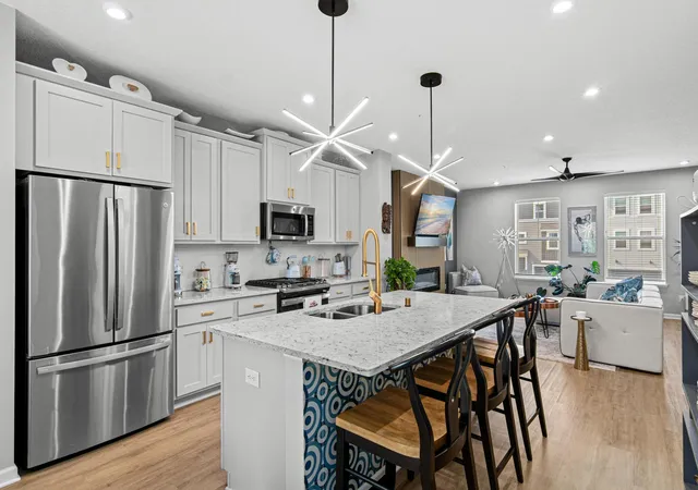 Photo 3 of Single family home for sale at 6633 Jody Ave S, Cottage Grove, MN 55016 | MLS# 7128829 | Listing updated on 2026-09-23