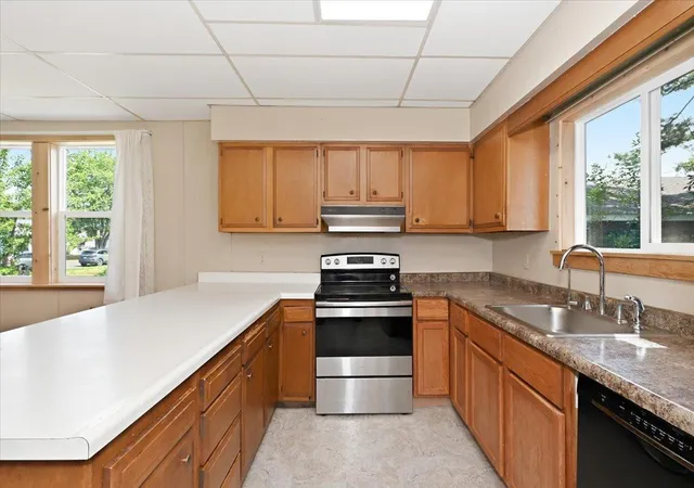 Photo 3 of Sale Pending at 814 N 20th Street, Superior, WI 54880 | MLS# 7128957 | Listing updated on 2026-09-16