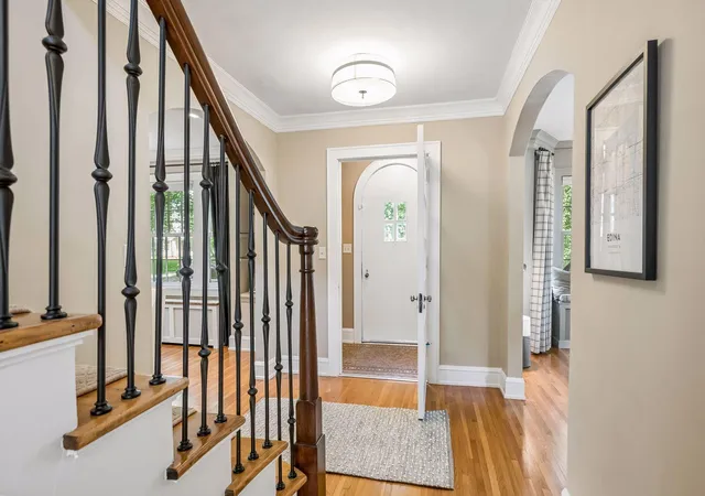 Photo 4 of Single family home for sale at 4517 Wooddale Ave, Minneapolis, MN 55424 | MLS# 7129321 | Listing updated on 2026-09-16