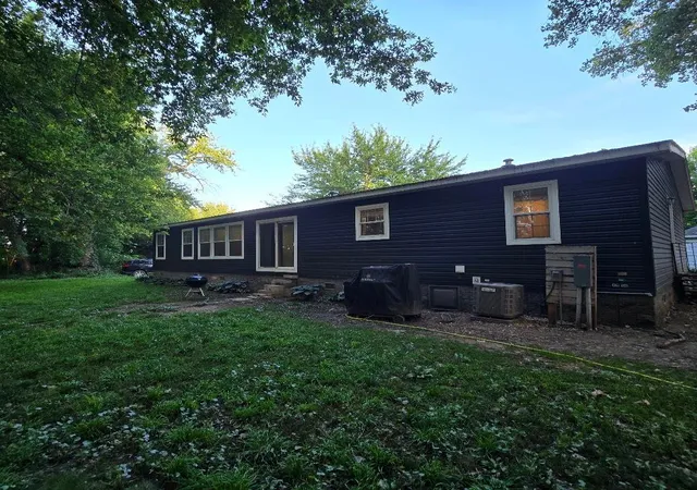 Photo 3 of Single family home for sale at 290 160th Street, Sherburn, MN 56171 | MLS# 7129605 | Listing updated on 2026-09-17