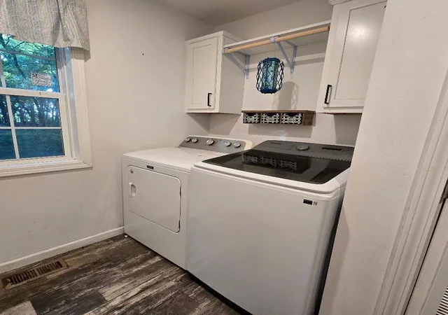 Photo 4 of Single family home for sale at 290 160th Street, Sherburn, MN 56171 | MLS# 7129605 | Listing updated on 2026-09-17