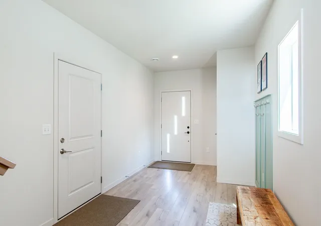 Photo 4 of Single family home for sale at 6013 Kodiak Ln, Horace, ND 58047 | MLS# 7130170 | Listing updated on 2026-09-17