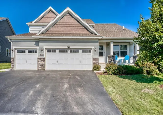 Photo 2 of Single family home for sale at 603 Stonegate Cir, Waconia, MN 55387 | MLS# 7130386 | Listing updated on 2026-09-17