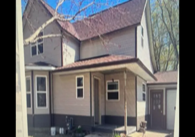 Photo 1 of Single family home for sale at 718 9th Street N, Mountain Lake, MN 56159 | MLS# 7130740 | Listing updated on 2026-09-17