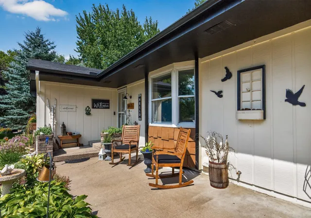 Photo 3 of Single family home for sale at 517 5 1/2 St Nw, Elk River, MN 55330 | MLS# 7130788 | Listing updated on 2026-09-17