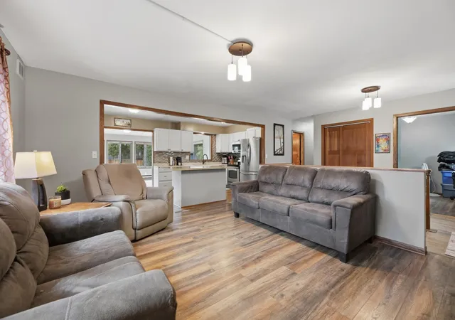 Photo 3 of Single family home for sale at 2708 Eastgate Dr S, Fargo, ND 58103 | MLS# 7131223 | Listing updated on 2026-10-21