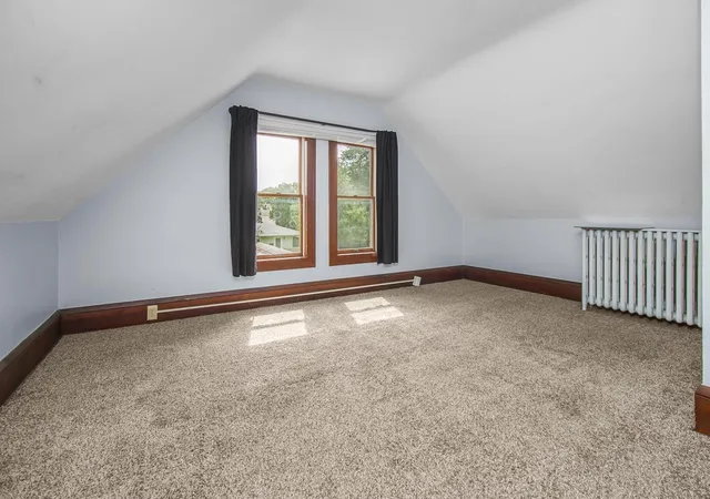 Photo 4 of House for sale at 823 Englewood Ave, Saint Paul, MN 55104 | MLS# 7131566 | Listing updated on 2026-09-25