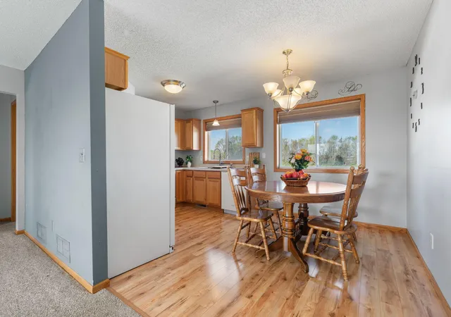 Photo 3 of Single family home for sale at 4052 Blakewood Dr, Shakopee, MN 55379 | MLS# 7131604 | Listing updated on 2026-09-17