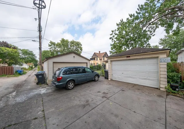 Photo 3 of House for sale at 4037 Fremont Ave N, Minneapolis, MN 55412 | MLS# 7131768 | Listing updated on 2026-10-05