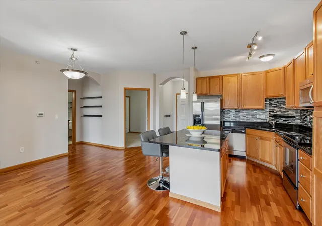 Condo for sale at 12501 Nicollet Ave #425, Burnsville, MN 55337 | MLS# 7131821