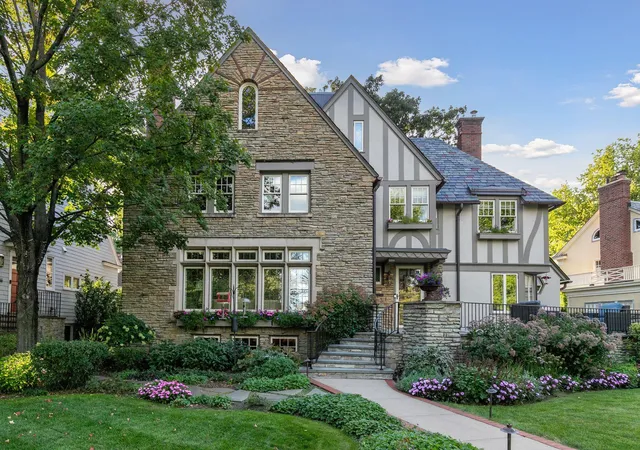 Photo 2 of Single family home for sale at 2116 W Lake Of The Isles Pkwy, Minneapolis, MN 55405 | MLS# 7132193 | Listing updated on 2026-09-18