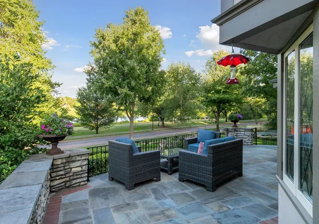 Photo 4 of Single family home for sale at 2116 W Lake Of The Isles Pkwy, Minneapolis, MN 55405 | MLS# 7132193 | Listing updated on 2026-09-18