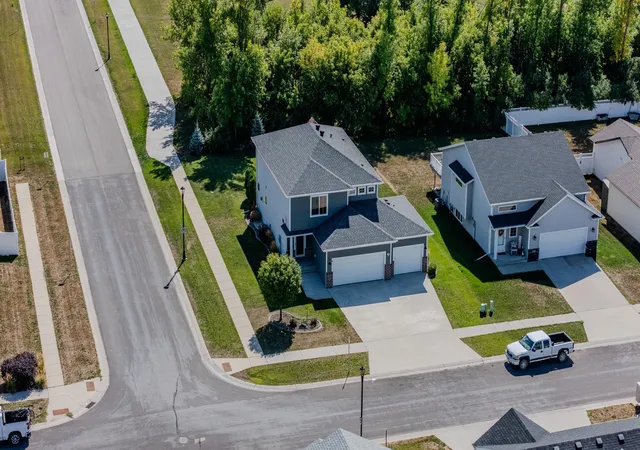 Photo 2 of Single family home for sale at 6204 63rd Avenue S, Fargo, ND 58104 | MLS# 7132277 | Listing updated on 2026-09-16