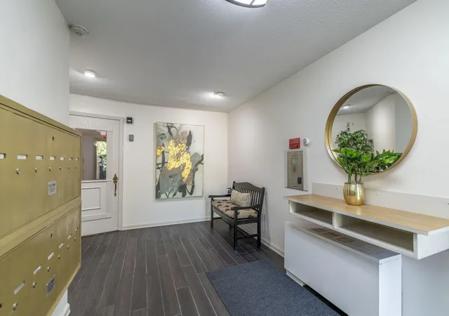 Photo 3 of Condo for sale at 1860 Eagle Ridge Dr #W304, Mendota Heights, MN 55118 | MLS# 7132730 | Listing updated on 2026-09-09