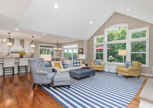 Photo 2 of Single family home for sale at 1784 86th Ct E, Inver Grove Heights, MN 55077 | MLS# 7133408 | Listing updated on 2026-09-17