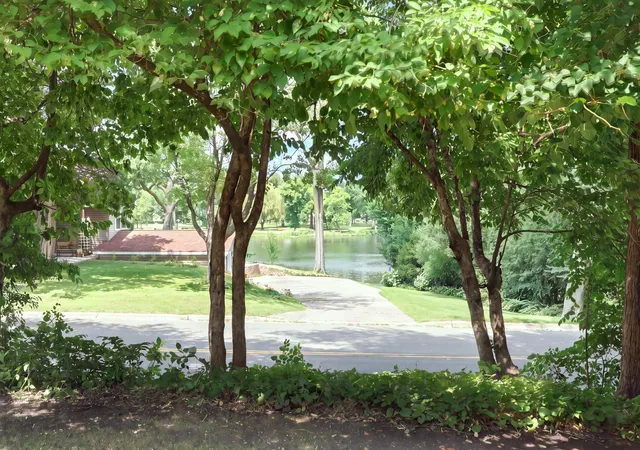 Photo 2 of Single family home for sale at 205 Lake St Sw, Hutchinson, MN 55350 | MLS# 7133425 | Listing updated on 2026-09-16