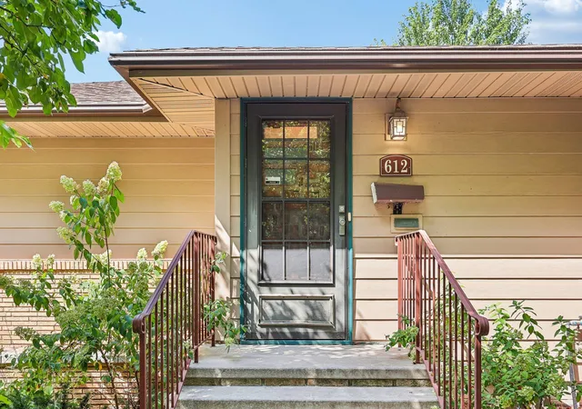 Photo 4 of Single family home for sale at 612 Russell Ave S, Minneapolis, MN 55405 | MLS# 7133873 | Listing updated on 2026-09-17