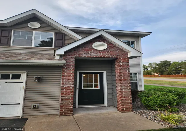 Photo 2 of Single family home for sale at 14823 Olivine St Nw, Ramsey, MN 55303 | MLS# 7134033 | Listing updated on 2026-09-18