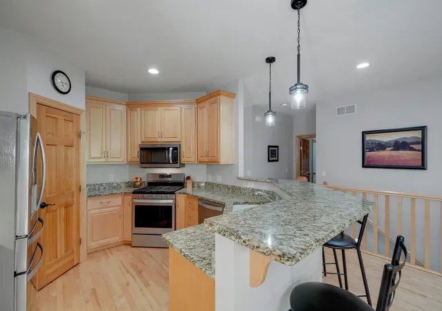 Photo 3 of Townhouse for sale at 14023 N Walters Way, Savage, MN 55378 | MLS# 7134416 | Listing updated on 2026-09-16