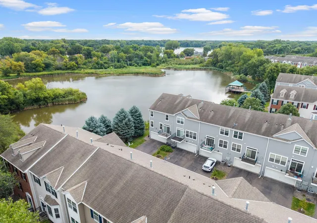 Photo 3 of Single family home for sale at 510 Village Pkwy, Circle Pines, MN 55014 | MLS# 7134471 | Listing updated on 2026-09-16