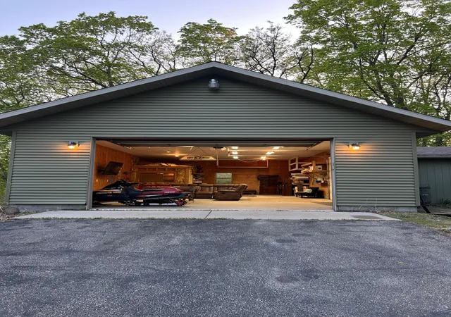 Photo 3 of Single family home for sale at 44011 W Paul Lake Dr, Perham, MN 56573 | MLS# 7134684 | Listing updated on 2026-09-16