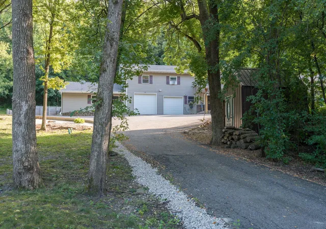Photo 2 of Single family home for sale at 1139 Birch Ave, South Bend Twp, MN 56001 | MLS# 7134708 | Listing updated on 2026-09-17