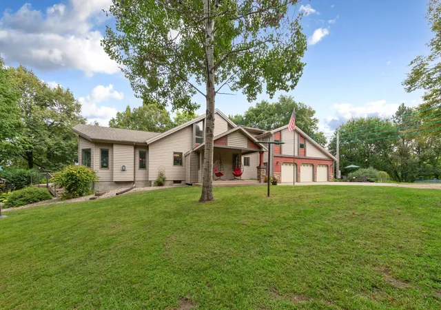 Photo 3 of Single family home for sale at 22101 County Road 13, New Ulm, MN 56073 | MLS# 7134908 | Listing updated on 2026-09-11