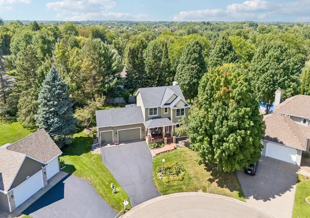 Photo 1 of Single family home for sale at 1008 Eagle Ridge Ct, Stillwater, MN 55082 | MLS# 7135196 | Listing updated on 2026-09-16