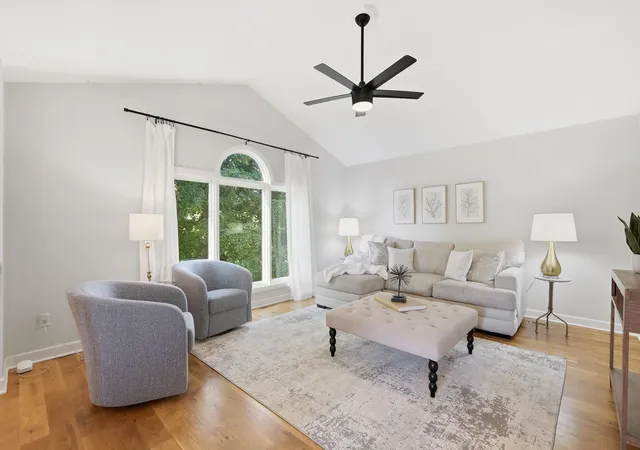 Photo 1 of Single family home for sale at 656 E 2Nd St, Waconia, MN 55387 | MLS# 7135206 | Listing updated on 2026-09-17