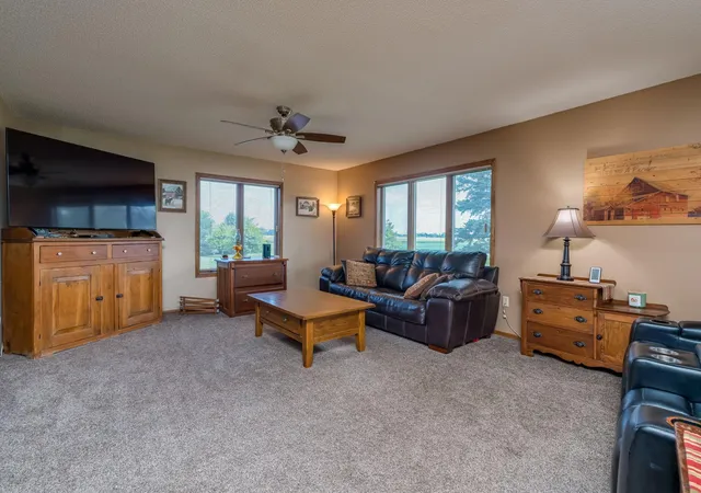 Photo 4 of Single family home for sale at 35851 County Road 104, Saint James, MN 56081 | MLS# 7135238 | Listing updated on 2026-09-17