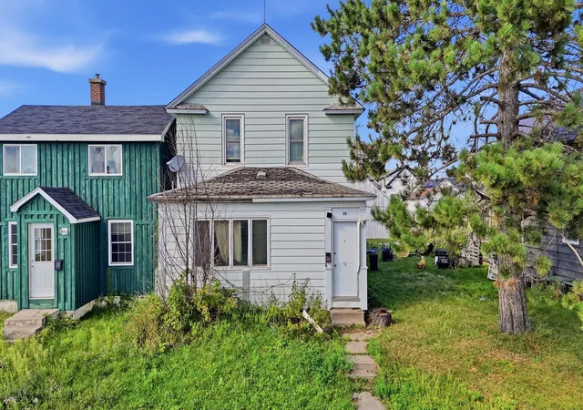 Photo 1 of Single family home for sale at 20 6th Street Sw, Chisholm, MN 55719 | MLS# 7135504 | Listing updated on 2026-09-17