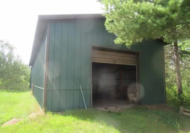 Photo 2 of Sale Pending at 40227 County Rd 106, Emily, MN 56447 | MLS# 7135722 | Listing updated on 2026-09-24