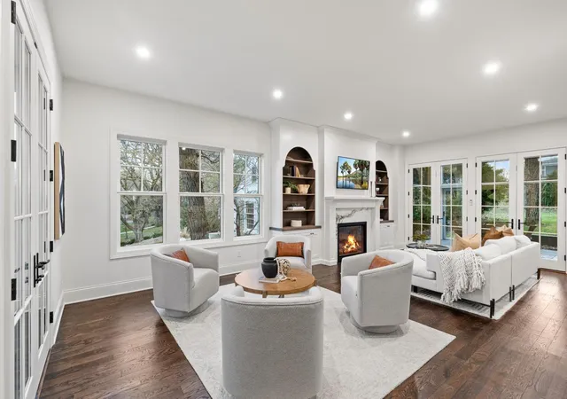 Photo 3 of Mansion for sale at 4717 Meadow Rd, Edina, MN 55424 | MLS# 7135754 | Listing updated on 2026-09-18