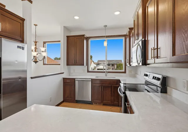 Photo 3 of Sale Pending at 1121 Yellowstone Ave, Saint Cloud, MN 56303 | MLS# 7135859 | Listing updated on 2026-09-16