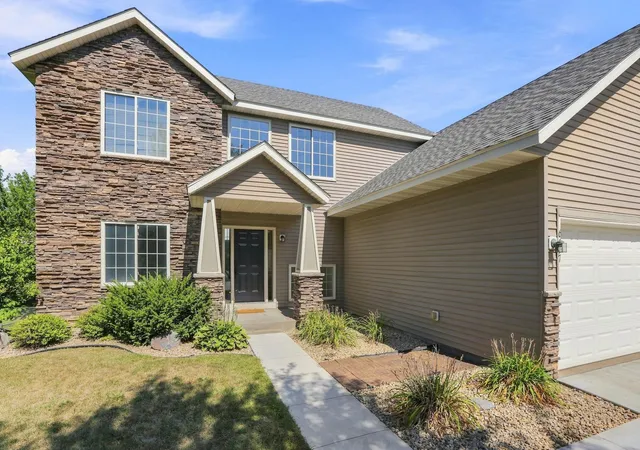 Photo 3 of Single family home for sale at 6657 E Oak Dr, Monticello, MN 55362 | MLS# 7136102 | Listing updated on 2026-09-10