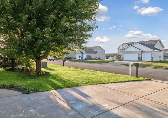 Photo 4 of Single family home for sale at 1305 Mulberry Ave NE, Montgomery, MN 56069 | MLS# 7136271 | Listing updated on 2026-09-17