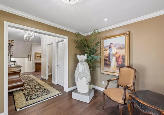 Photo 2 of Single family home for sale at 1138 Kingsley Cir N, Saint Paul, MN 55118 | MLS# 7136312 | Listing updated on 2026-09-18