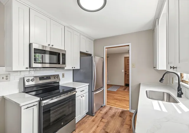 Photo 2 of Single family home for sale at 2938 Washburn Cir, Minneapolis, MN 55423 | MLS# 7136332 | Listing updated on 2026-09-17