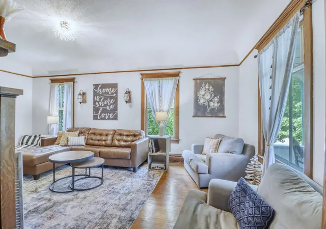 Photo 3 of Single family home for sale at 322 3rd Avenue SE, Pelican Rapids, MN 56572 | MLS# 7136880 | Listing updated on 2026-09-18