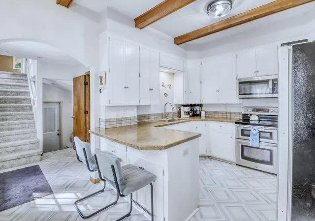 Photo 4 of Single family home for sale at 322 3rd Avenue SE, Pelican Rapids, MN 56572 | MLS# 7136880 | Listing updated on 2026-09-18