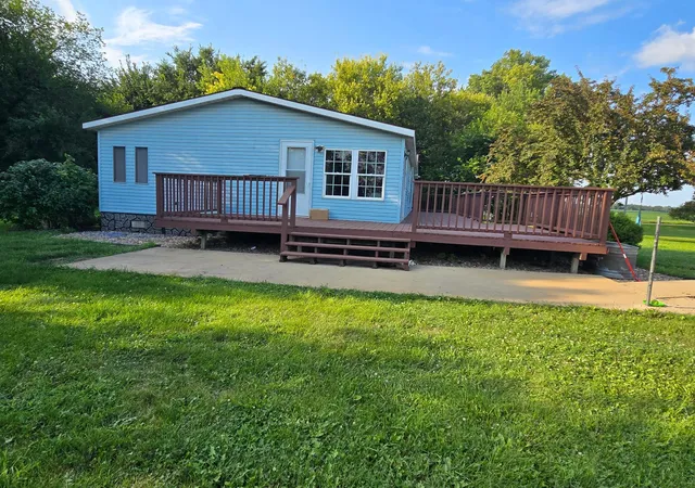 Photo 2 of Single family home for sale at 25050 400th Street, Belview, MN 56214 | MLS# 7136995 | Listing updated on 2026-10-13