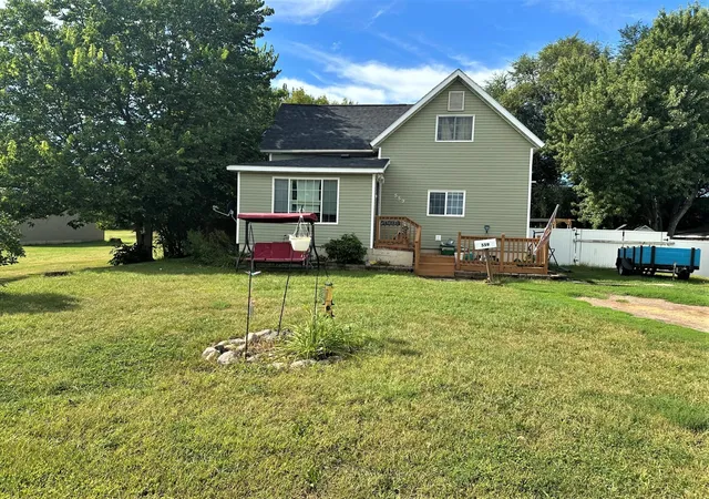 Photo 1 of Single family home for sale at 559 S 1st Street, Montevideo, MN 56265 | MLS# 7137214 | Listing updated on 2026-09-16