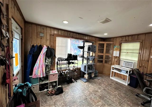 Photo 3 of Single family home for sale at 559 S 1st Street, Montevideo, MN 56265 | MLS# 7137214 | Listing updated on 2026-09-16